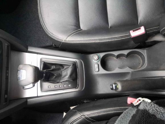 [青岛·鲁B] 二手斯柯达明锐2013款 2.0L 自动逸杰版