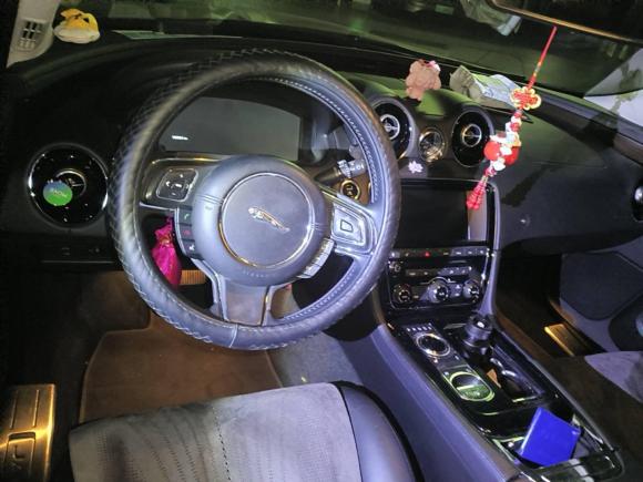 [南通·苏F] 二手捷豹捷豹XJ2015款 XJL 3.0 SC 典雅商务80周年典藏版