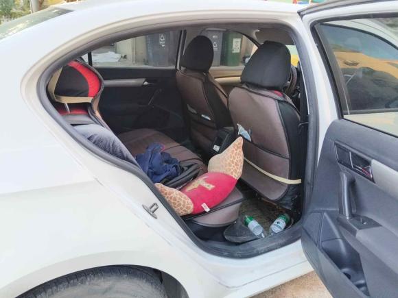 [济南·鲁A] 二手大众朗逸2013款 改款经典 1.6L 手动风尚版