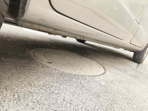 [杭州·浙A] 二手日产日产NV2002016款 1.6L 手动豪华型