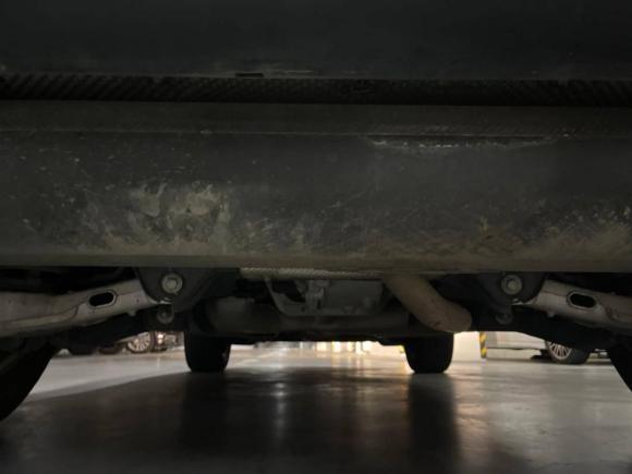 [成都·粤B] 二手路虎发现神行2017款 2.0T SE