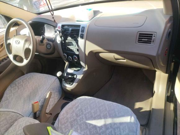 [北京·京C] 二手现代途胜2013款 2.0L 手动两驱时尚型