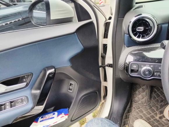 [苏州·苏U] 二手奔驰奔驰A级2022款 A 180 L