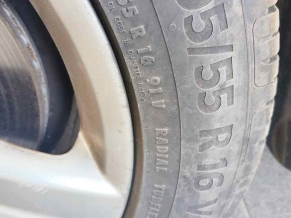 [上海·浙C] 二手大众途安2015款 1.4T 手动风尚版5座