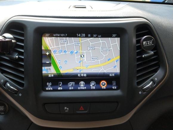 [上海·沪B] 二手Jeep自由光2017款 2.0L 优越版