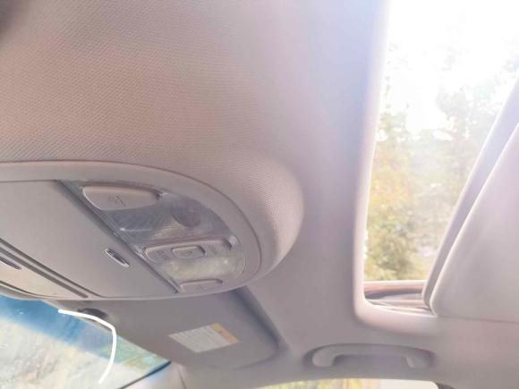 [上海·浙C] 二手现代胜达经典2010款 2.4 豪华版 七座四驱