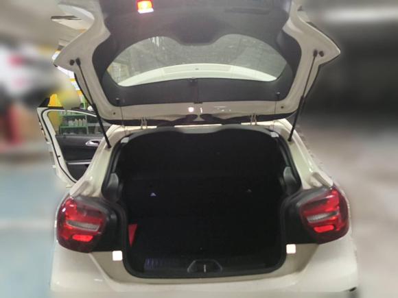 [济南·鲁A] 二手奔驰奔驰A级2016款 A 200 运动型