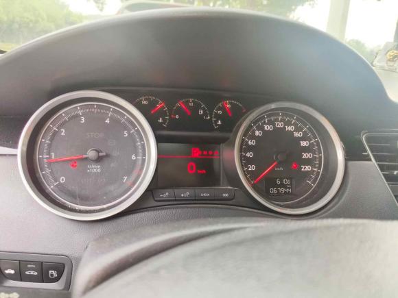 [武汉·鄂A] 二手标致标致5082015款 1.8THP 自动致臻版