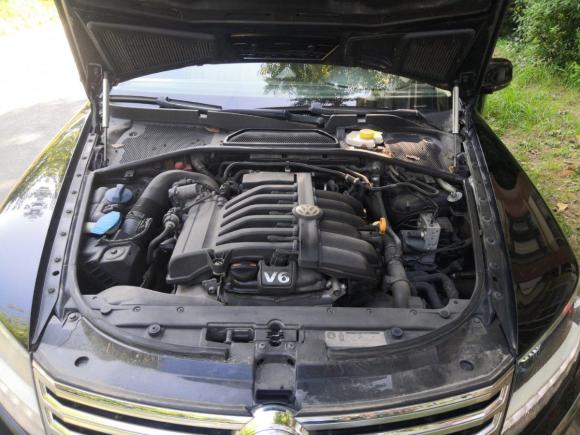 [杭州·浙A] 二手大众辉腾2011款 3.6L V6 4座加长Individual版