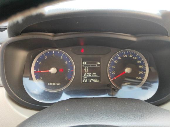 [佛山·粤Y] 二手启辰启辰R502015款 1.6L 手动时尚版