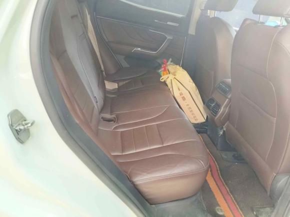 [武汉·鄂A] 二手魏牌魏牌 VV52017款 2.0T 旗舰型