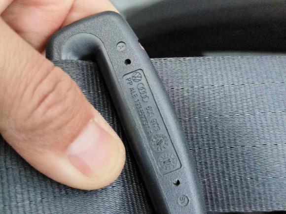 [成都·川A] 二手大众朗逸2013款 改款经典 1.6L 自动风尚版