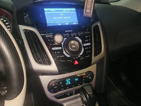 [义乌·浙C] 二手福特福克斯2012款 两厢 2.0L 自动豪华运动型