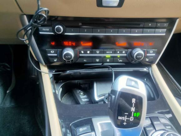 [无锡·闽C] 二手宝马宝马5系GT2010款 535i 豪华型