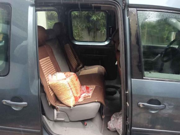 [上海·苏E] 二手大众开迪2005款 1.6L 功能型5座