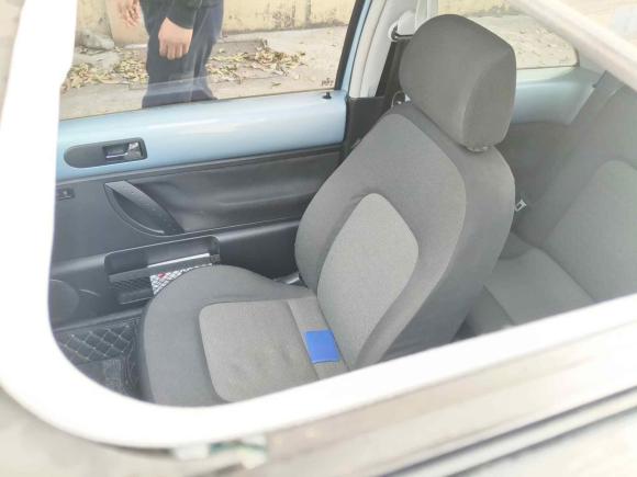 [义乌·浙C] 二手大众甲壳虫2008款 2.0 AT 标配版