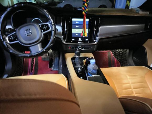 [常州·苏D] 二手沃尔沃沃尔沃S902017款 T4 智逸版