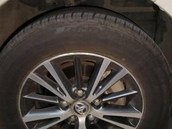 [深圳·粤N] 二手丰田雷凌2016款 双擎 1.8H GS E-CVT精英天窗版