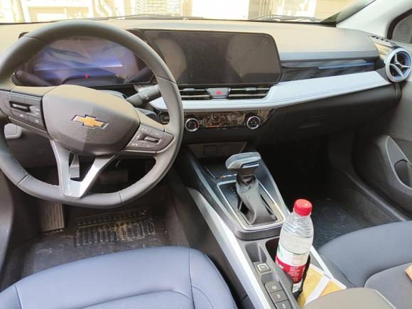 [无锡·苏D] 二手雪佛兰科鲁泽2024款 1.5L 双离合悦享版