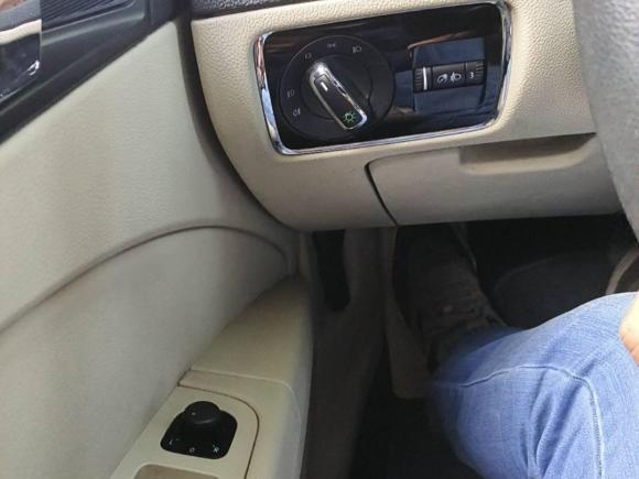 [杭州·浙A] 二手斯柯达昊锐2009款 1.8TSI 自动优雅版