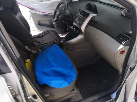 [温州·浙C] 二手丰田逸致2011款 180E CVT精英版