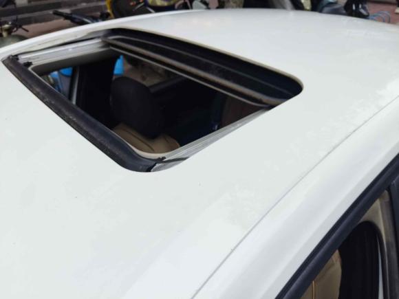 [南昌·赣A] 二手别克凯越2018款 15N CVT精英型