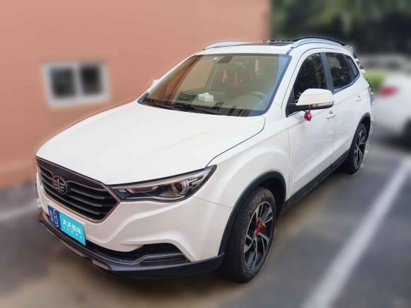 [青岛·鲁B] 二手奔腾奔腾X402019款 1.6L 手动豪华型 国VI