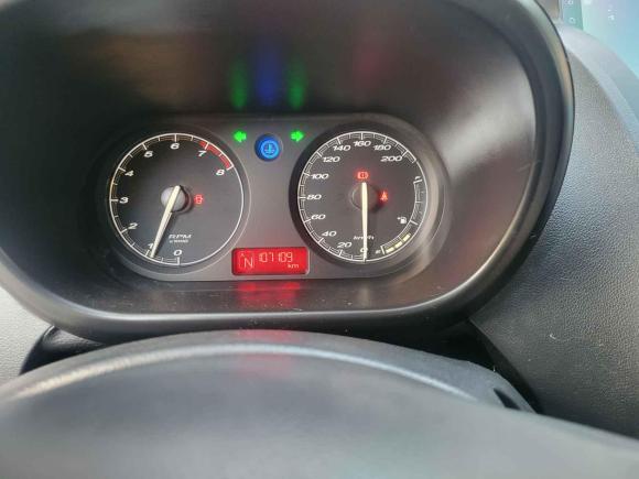 [济南·鲁A] 二手名爵名爵32013款 1.3L AMT舒适版