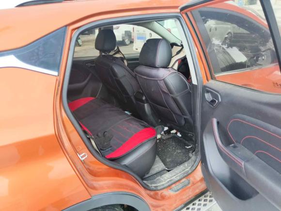 [南通·苏J] 二手东南东南DX32016款 1.5L 手动旗舰型