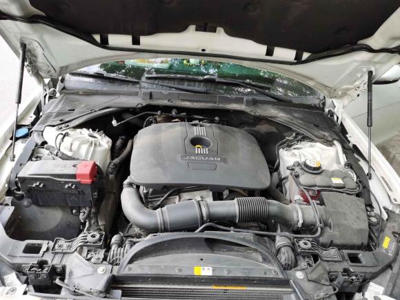 [上海·皖A] 二手捷豹捷豹XE2015款 2.0T 200PS R-Sport