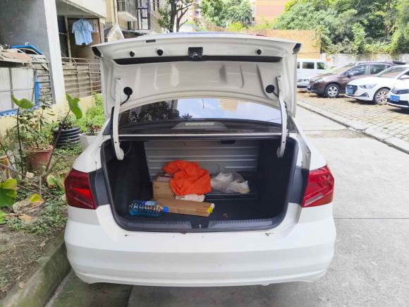 [成都·川A] 二手大众捷达2017款 1.4L 手动时尚型