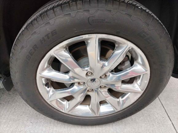 [佛山·粤E] 二手Jeep自由光2016款 2.4L 优越版