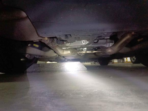 [广州·粤A] 二手路虎揽胜运动版2022款 3.0 L6 耀黑版