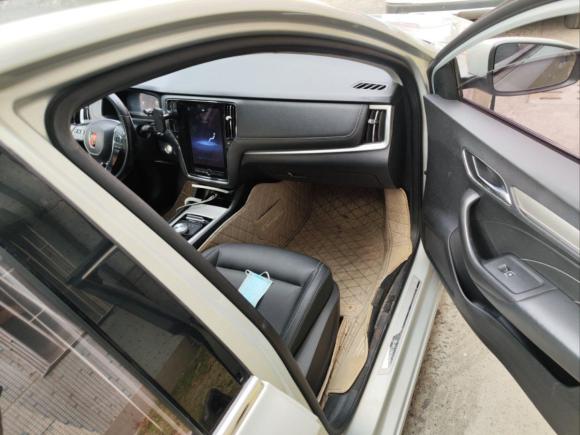 [上海·沪A] 二手荣威荣威i6新能源2019款 PLUS 50T 互联网荣耀旗舰版