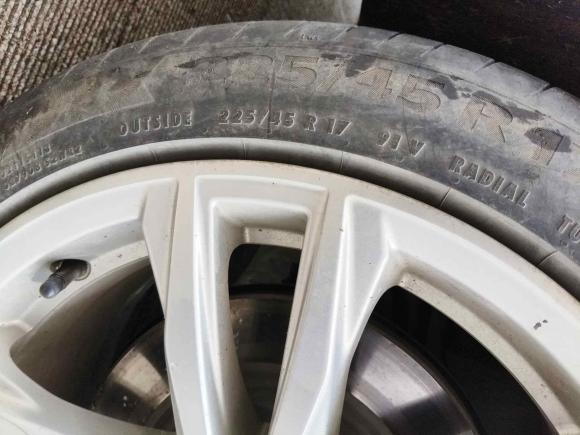 [上海·豫N] 二手凯迪拉克凯迪拉克CT42020款 28T 时尚型