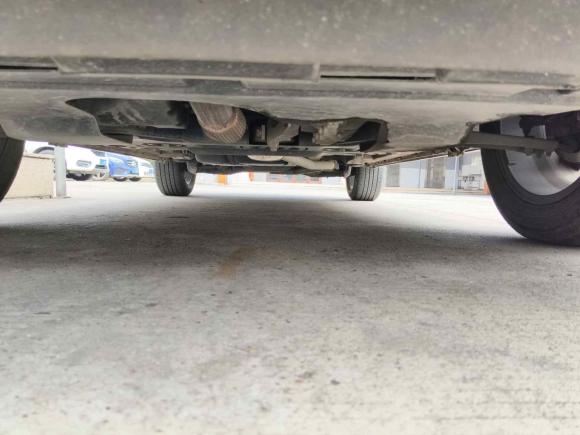 [上海·沪A] 二手上汽大通MAXUS大通D602019款 1.5T 自动潮享版 6座