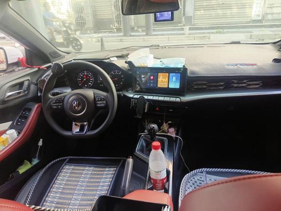 [武汉·鄂A] 二手名爵MG52021款 180DVVT 手动青春豪华版