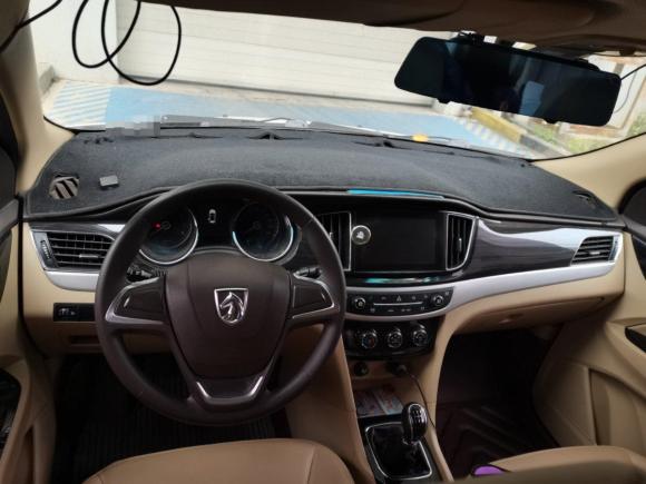 [上海·苏J] 二手宝骏宝骏7302016款 1.5L 手动舒适型 7座 国V