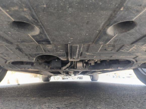 [上海·苏A] 二手起亚起亚K52015款 2.0L 自动LUX