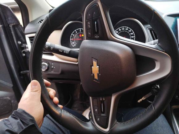 [芜湖·皖A] 二手雪佛兰科鲁泽2022款 320 自动悦享天窗版