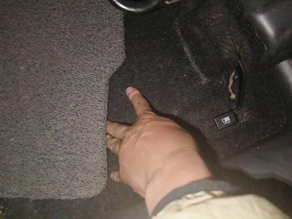 [合肥·皖A] 二手铃木雨燕2013款 1.5L 自动标准版