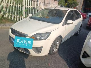 福特福克斯2012款 两厢经典 1.8L 手动基本型