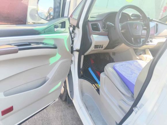 [南昌·赣A] 二手东风风行菱智2017款 M5L 1.6L 7座舒适型