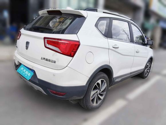 [苏州·苏E] 二手宝骏宝骏5602015款 1.8L 手动豪华型