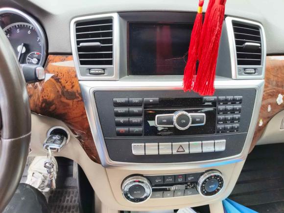 [苏州·苏E] 二手奔驰奔驰M级2014款 ML 400 4MATIC动感型