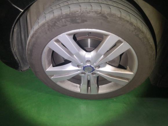 [上海·沪B] 二手奔驰奔驰R级2017款 R 320 4MATIC 豪华型臻藏版