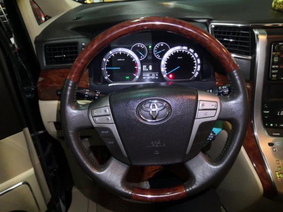 [上海·沪L] 二手丰田埃尔法2011款 2.4L 豪华版