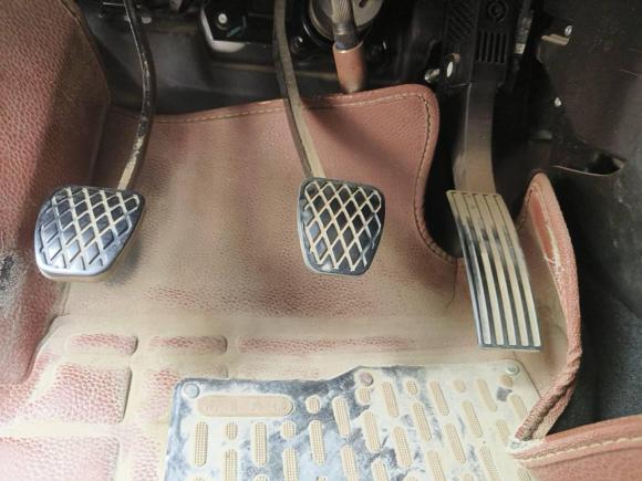 [青岛·鲁B] 二手宝骏宝骏3102017款 1.5L 手动豪华型