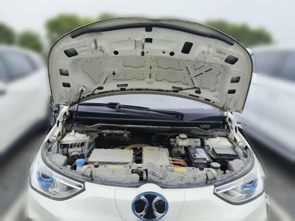 [上海·苏E] 二手北汽新能源北汽新能源EC32018款 灵动版