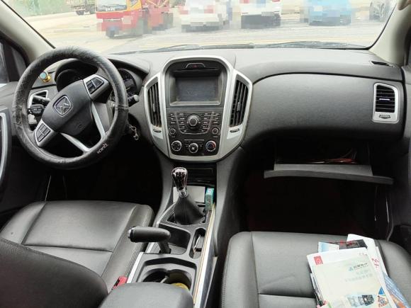 [南昌·赣A] 二手江铃驭胜S3502013款 2.4T 手动两驱柴油豪华版5座